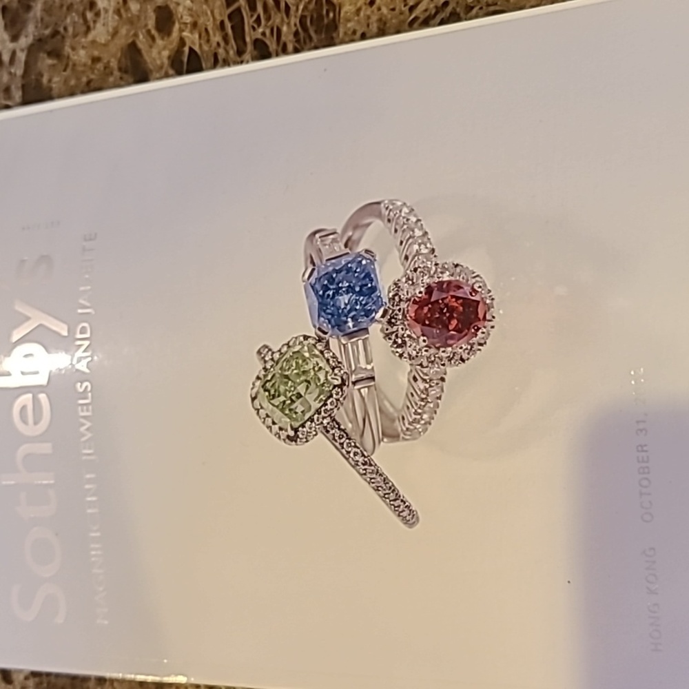 Sotheby's Hong Kong Auction Book